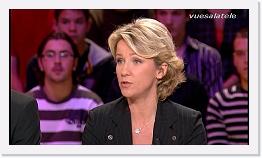 ARIANE MASSENET 04 12 20070290 * 1014 x 576 * (295KB)